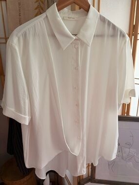 Roman White Button-Up Blouse | Short Sleeve | Minimal Chic